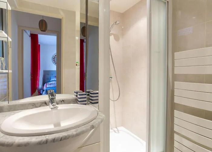 Les Palmiers-2 By Interhome Апартаменти Ле-Лаванду