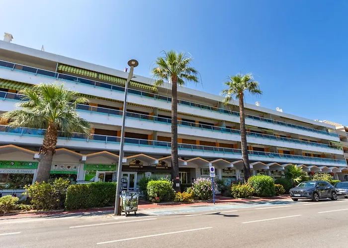 Апартаменти Les Palmiers-2 By Interhome *