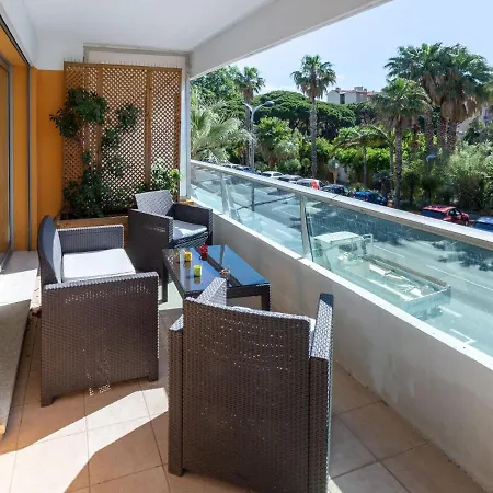 Les Palmiers-2 By Interhome * Le Lavandou