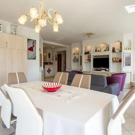 Les Palmiers-2 By Interhome Apartament *