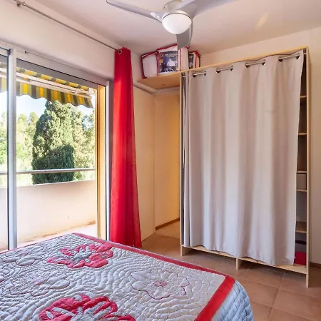 Les Palmiers-2 By Interhome Le Lavandou