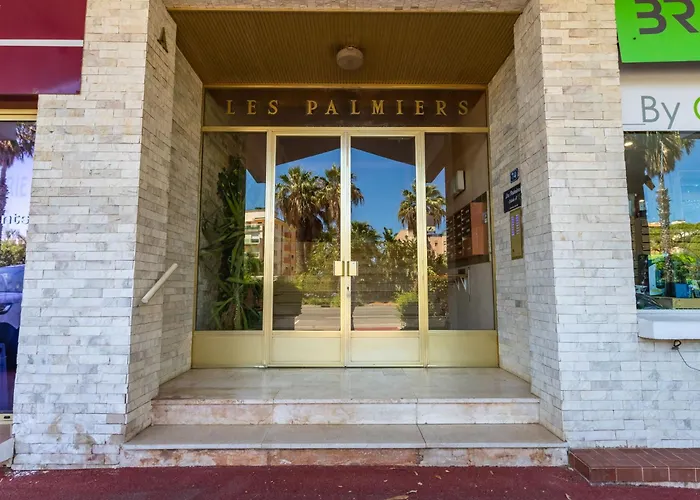 Les Palmiers-2 By Interhome Lägenhet